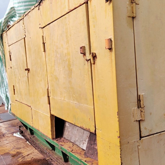 Máy phát điện Caterpila 350KVA và 500KVA